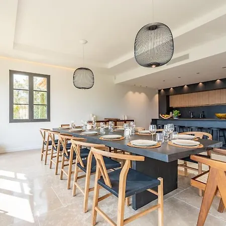 Carpe Diem Villa *